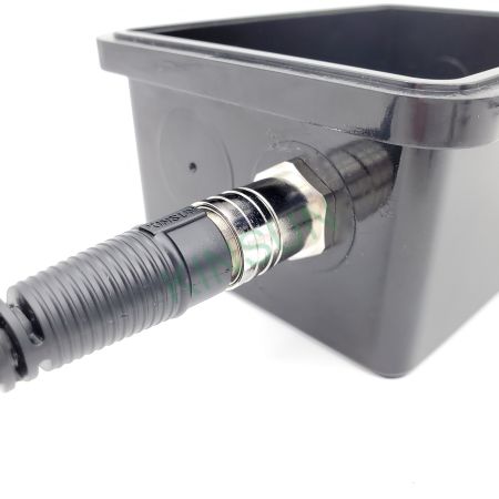 หลังจากที่ตัวเชื่อมต่อและสายเคเบิลเชื่อมต่อกันแล้ว ระบบสามารถมีการป้องกัน IP68